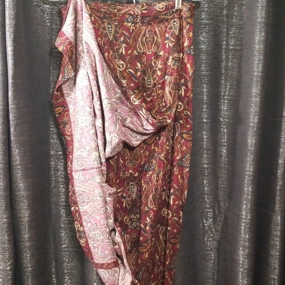 Women's split skirt size 12 - Picture 3 of 4